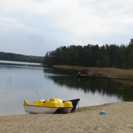 Przyczepa Kempingowa 营地 Marksewo